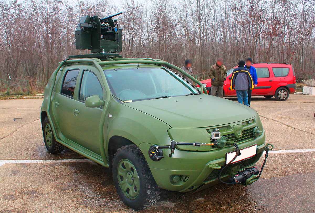 милитаризованный Дастер