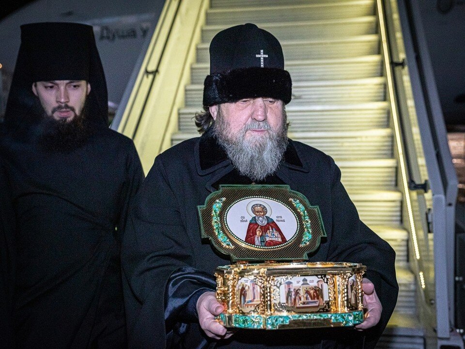     Мощи привезли насельники Троице-Сергиевой Лавры. Фото: @pravoslavieizhevsk