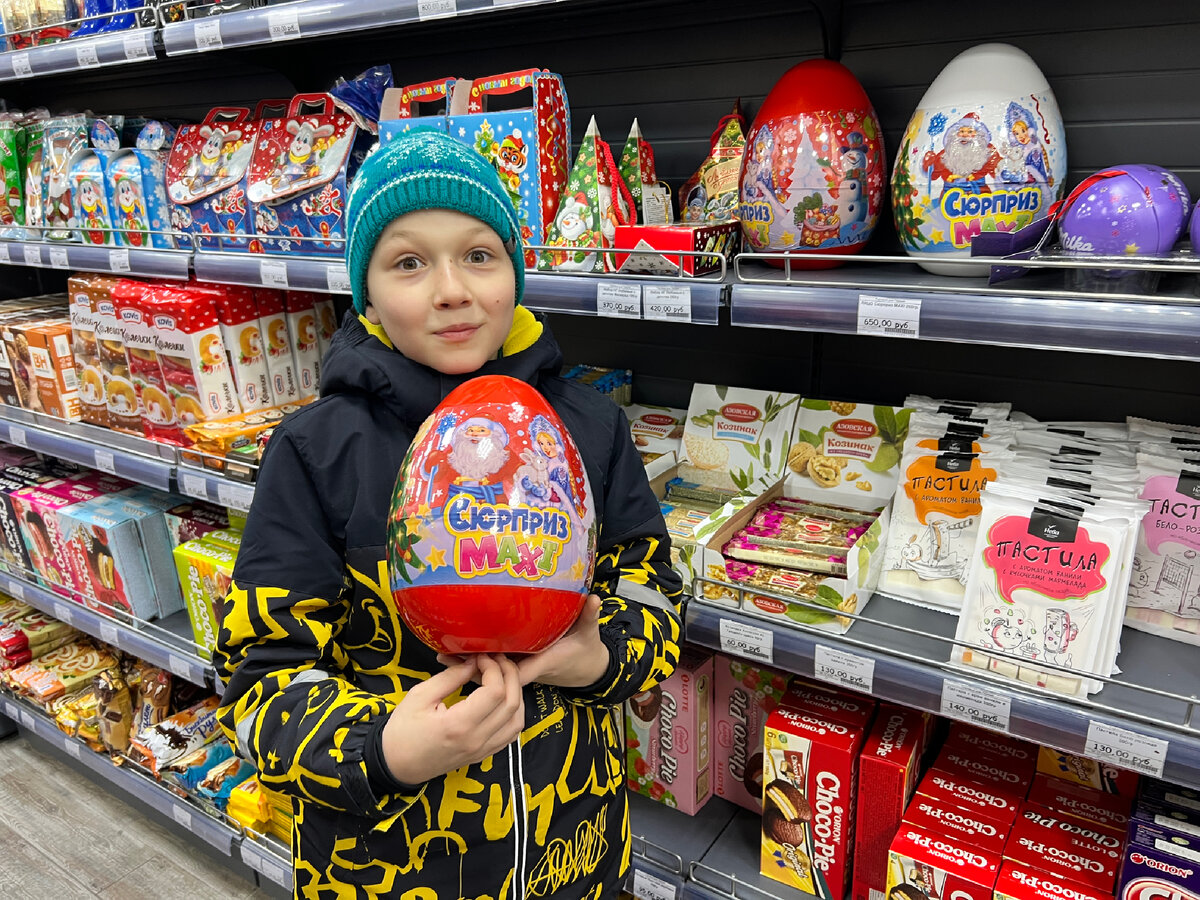 Все мы дружно решили, что это какой-то небывалый размер и "надо брать" :)) 