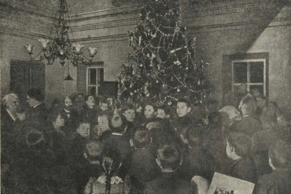 Вот это первая Горьковская Елка в 1902 году