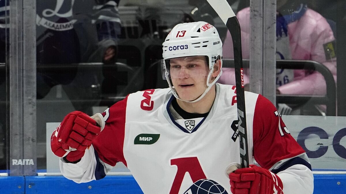    Хоккеист "Локомотива" Степан Никулин© РИА Новости / Александр Вильф