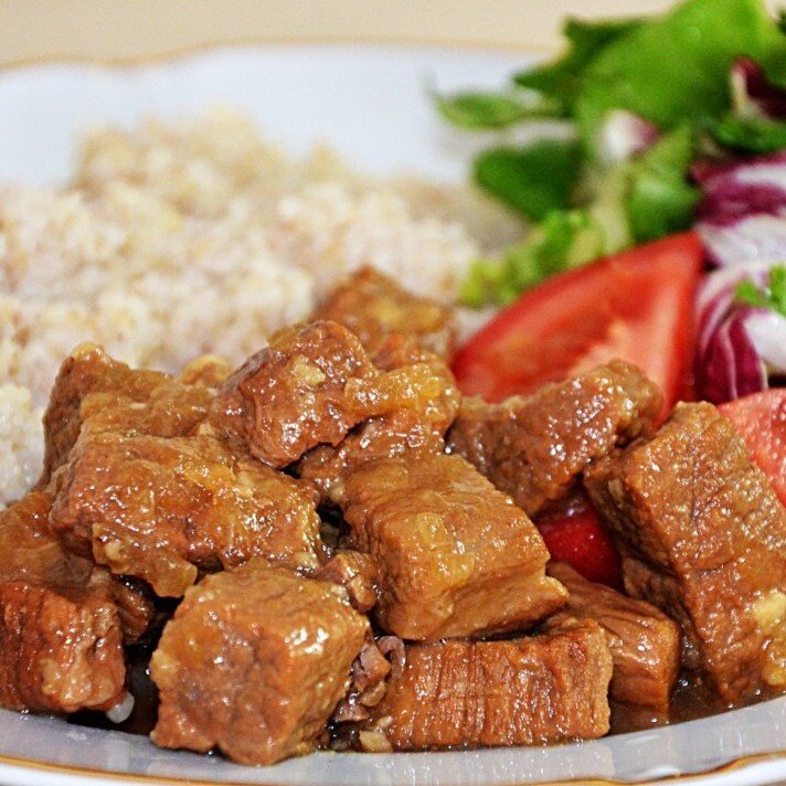    Говядина, тушеная в темном пиве