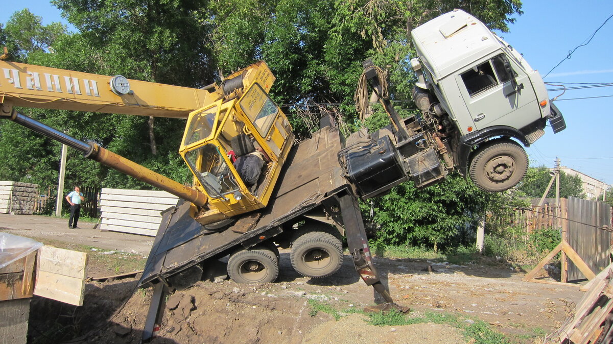 Вот что бывает если пренебрегать техникой безопасности 
