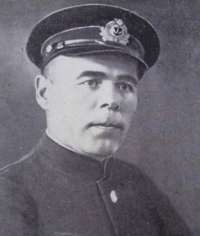 Политрук 18-го отдельного батальона морской пехоты Н. Фильченков