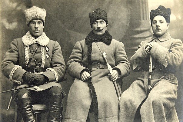 С. Тимошенко, С. Буденный и К. Ворошилов.