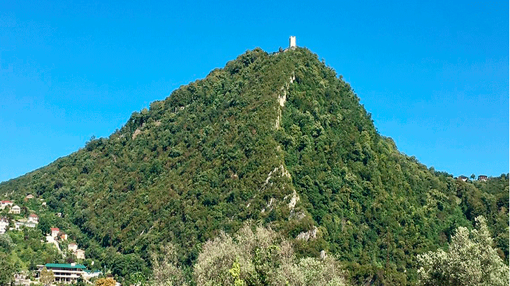 Гора Анакопия в Новом Афоне. 1981 г.