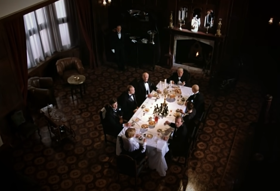 Кадр из фильма "Десять негритят"