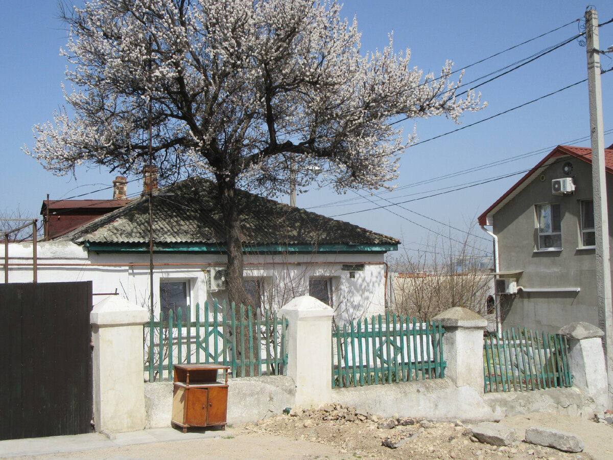 тумбочка