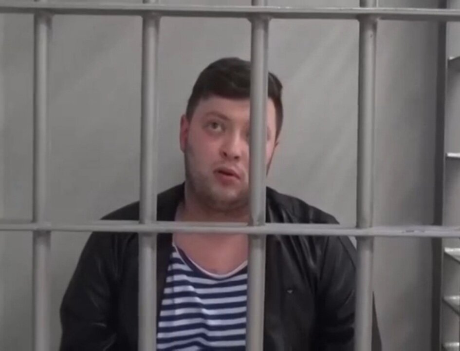 То самое что крутили по нововстным каналам.