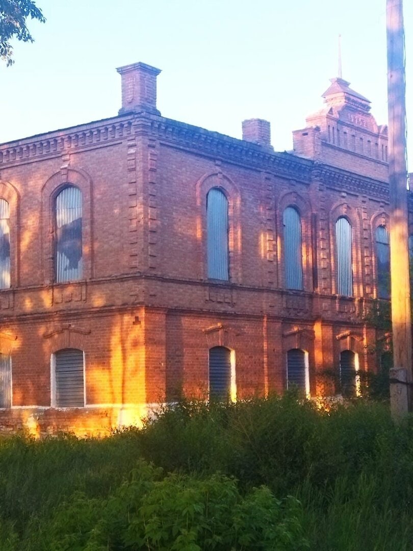 Ул. Ленина, 8 в селе Леньки