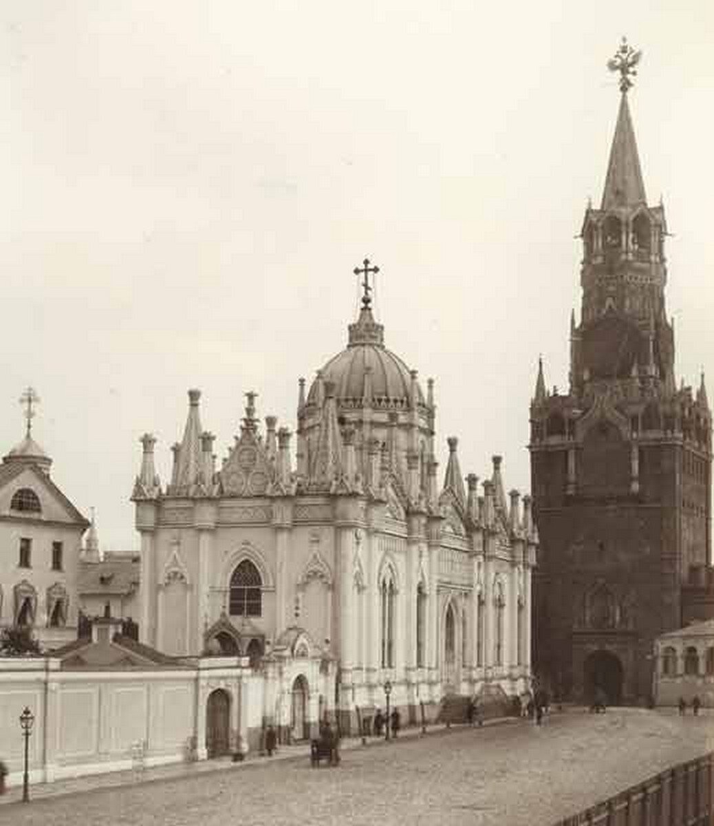 Церковь екатерины в москве. Вознесенский монастырь Московского Кремля. Вознесенский женский монастырь Москва Кремль. Собор Вознесенского монастыря в Кремле. Московский Кремль Вознесенский монастырь Вознесенский собор.