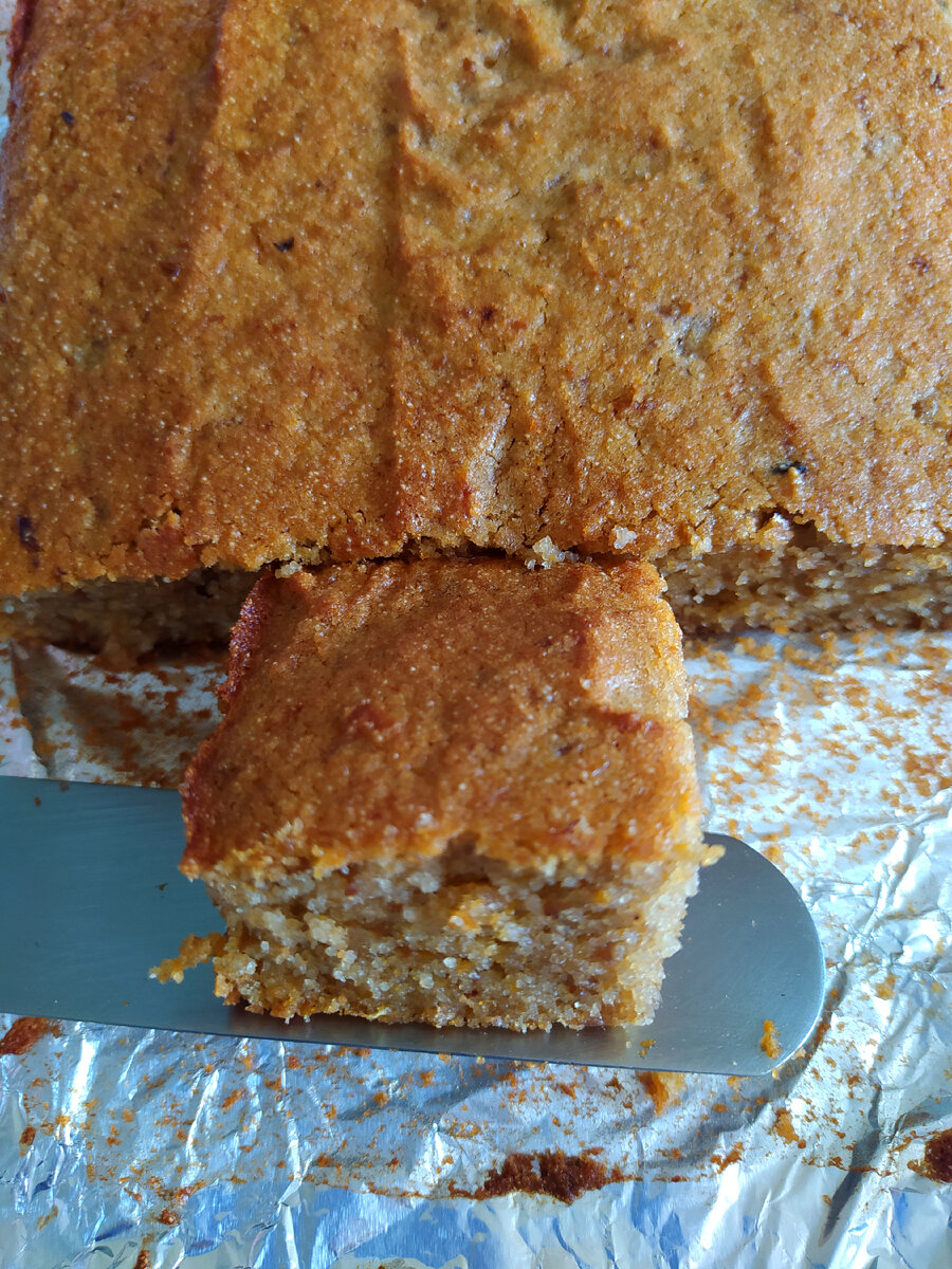 Пирог получается очень мягкий, сочный и вкусный!