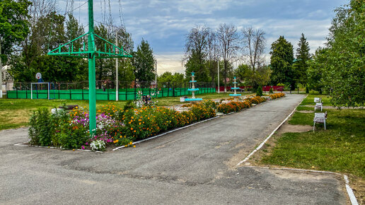 Село Трубетчино. Парк, Дом Культуры, и заброшенные здания