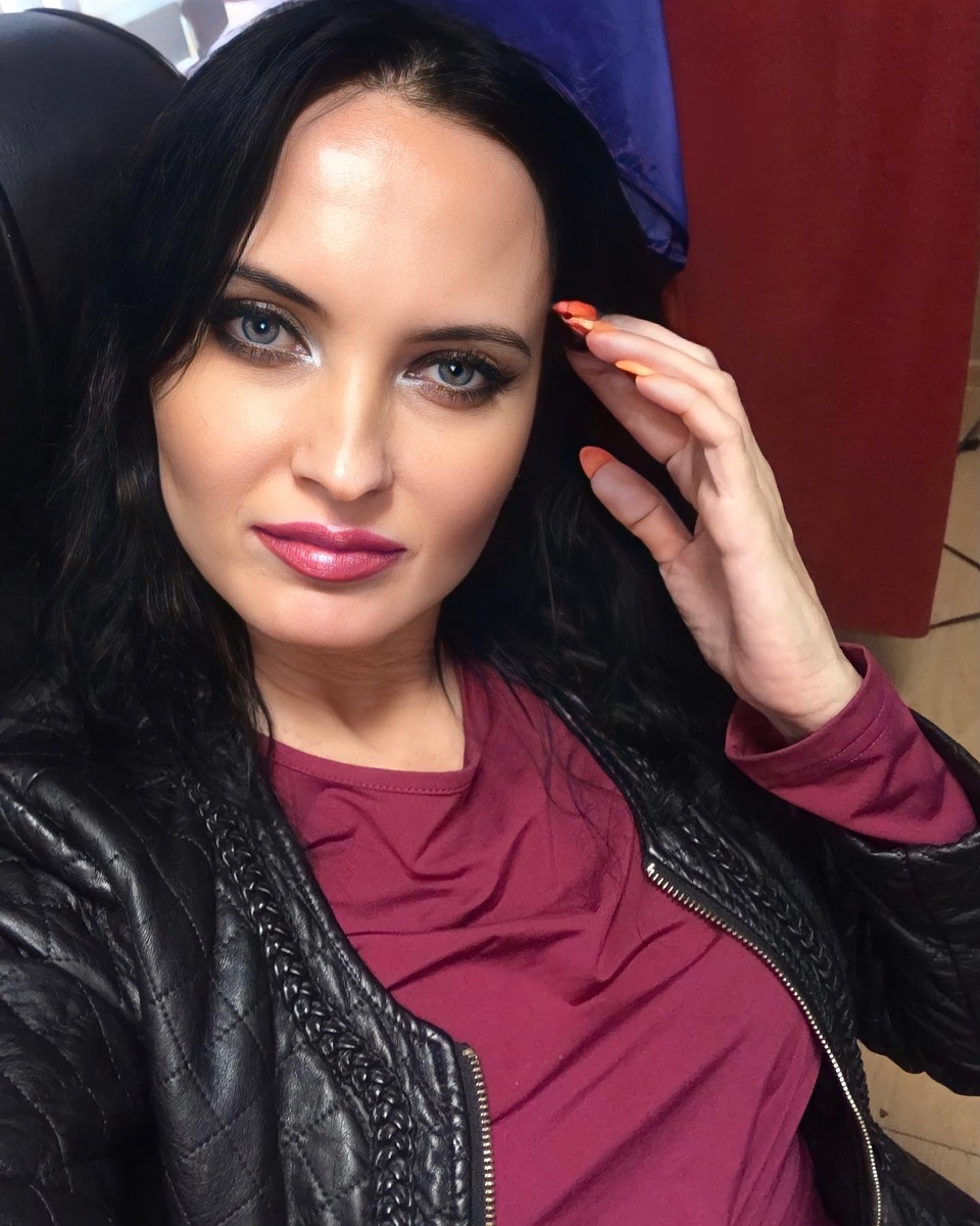 #стихиру #поэтесса #стихотворение #поэтессанаталияшамберева  #поэты21века #стихисовременности