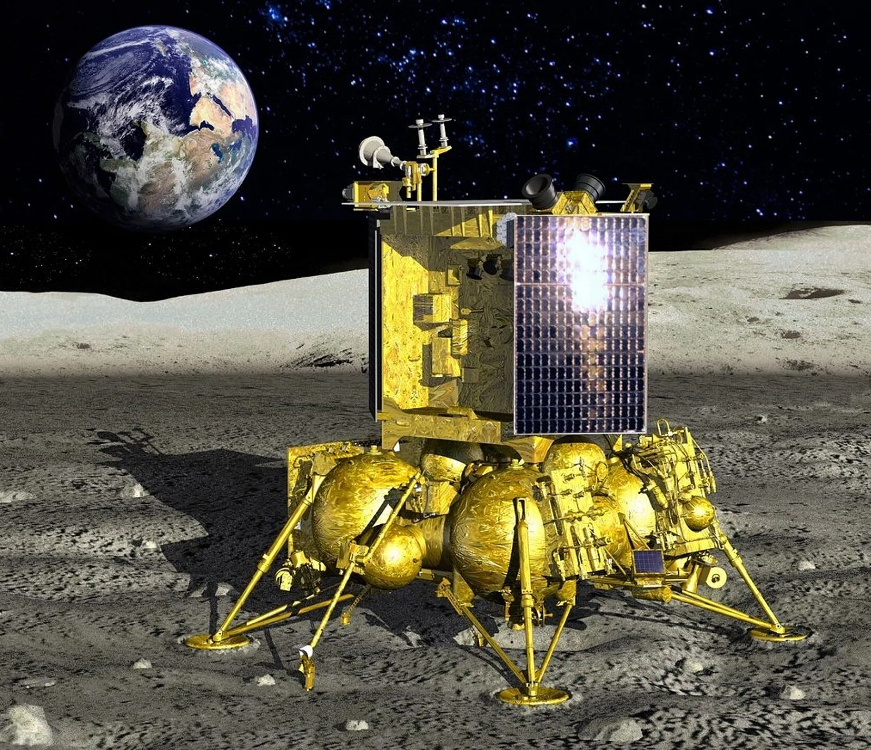 АМС "Луна-25" будет тайно следить за облётом вокруг Луны ракетой NASA ?