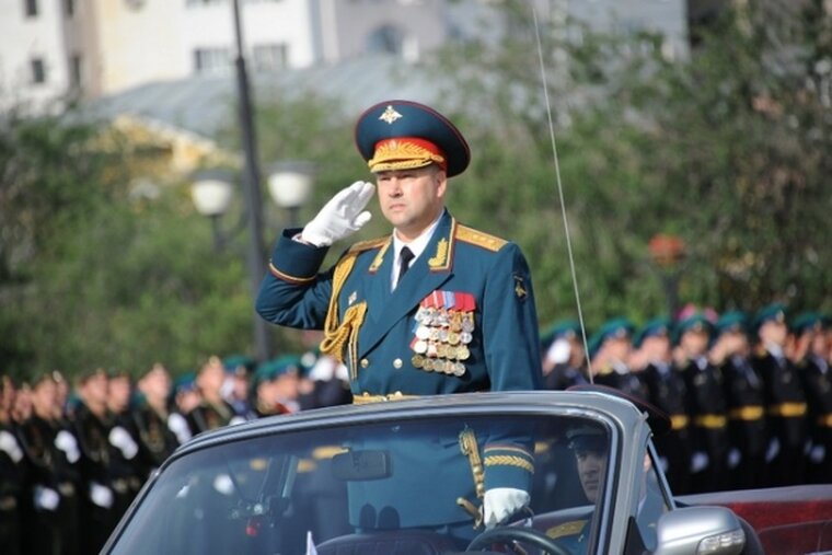    Сергей Суровикин командует на поле боя южной группировкой в спецоперации на Украине