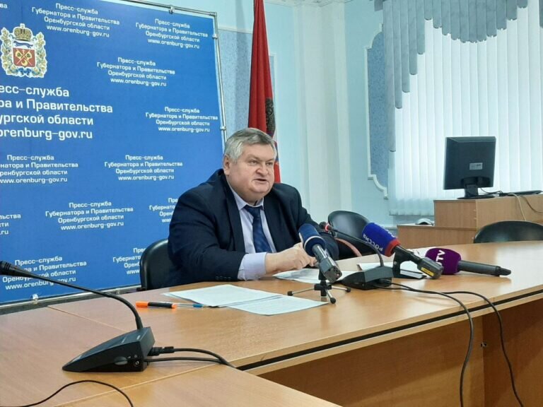    Сергей Балыкин подвел предварительные итоги уборочной кампании в Оренбургской области Кристина Просвиркина