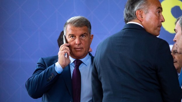    Жоан Лапорта.