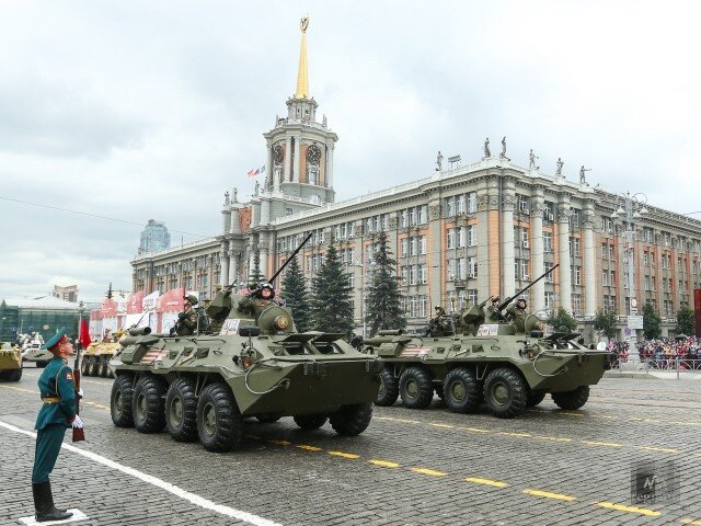    БТРы Алексей Колчин © ИА REGNUM