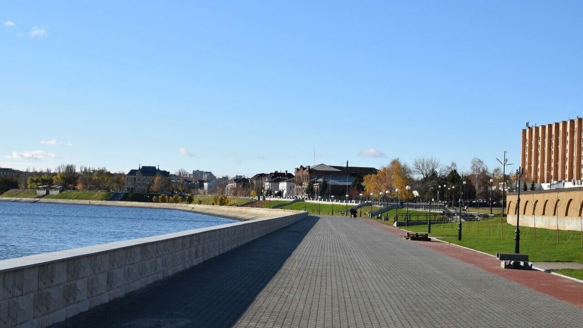     В Камышине Волгоградской области появится причал. Его планируется построить в акватории Волгоградского водохранилища. Срок возведения объекта — до 2024 года. К новой пристани смогут швартоваться круизные лайнеры.