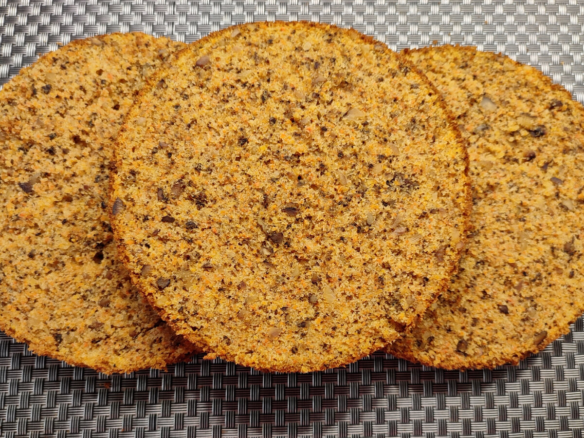 С заметным морковным колером коржи ☺️