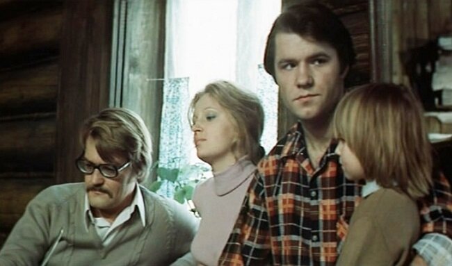 Кадр из фильма «Осень» (1974). Скриншот.