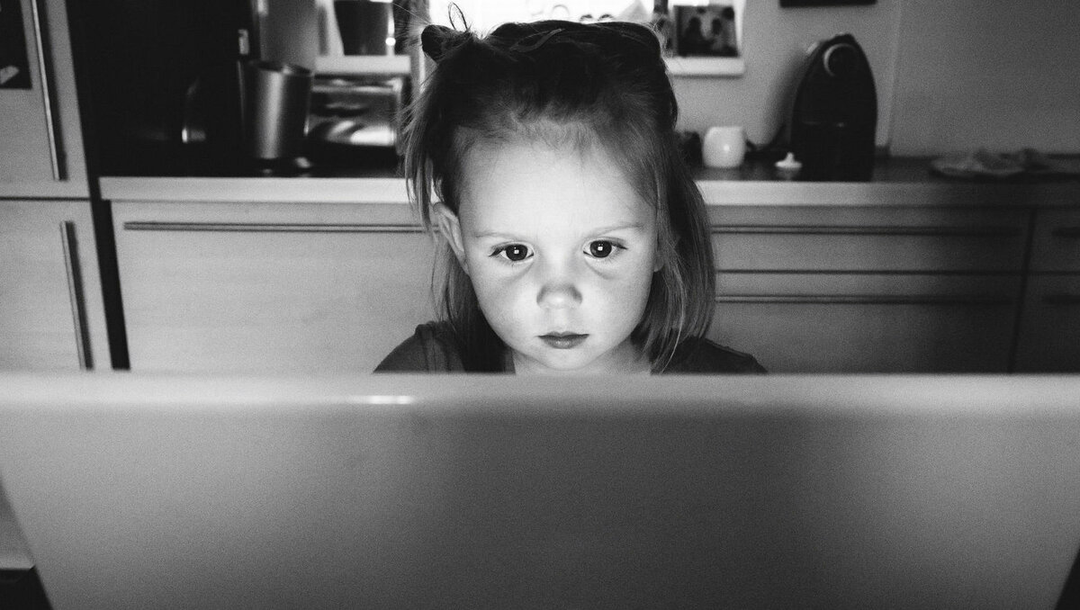     В школах Труновского округа отменили бесплатное питание для детей из многодетных семей, передав эту льготу детям бойцов СВО, пожаловались родители в социальных сетях.