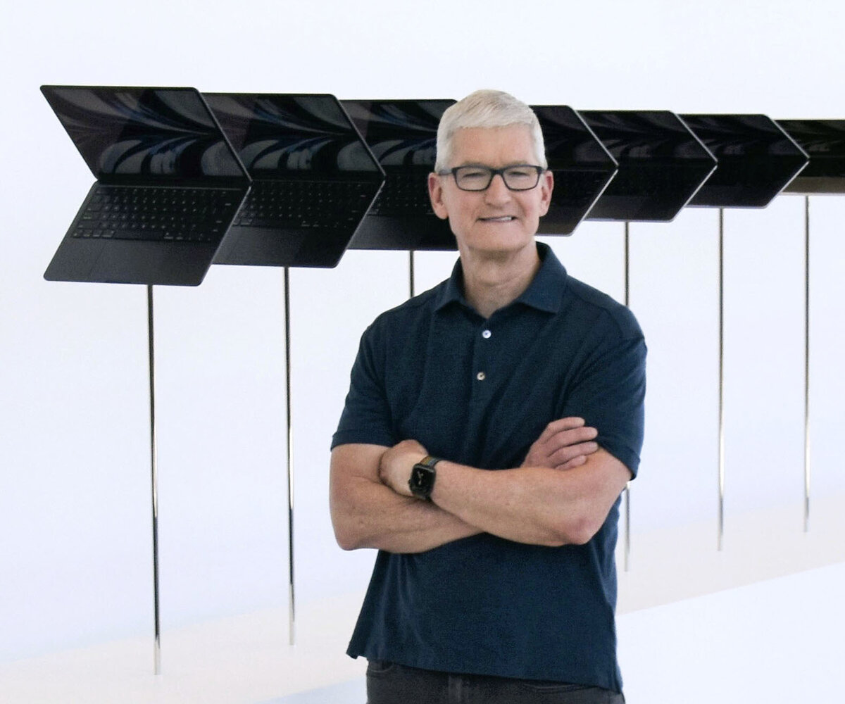     Apple на 40% урежет зарплату Тиму Куку из-за недовольства инвесторов