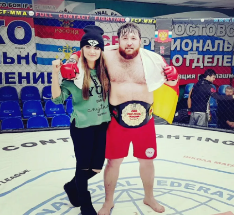 Алан Хадзиев с невестой