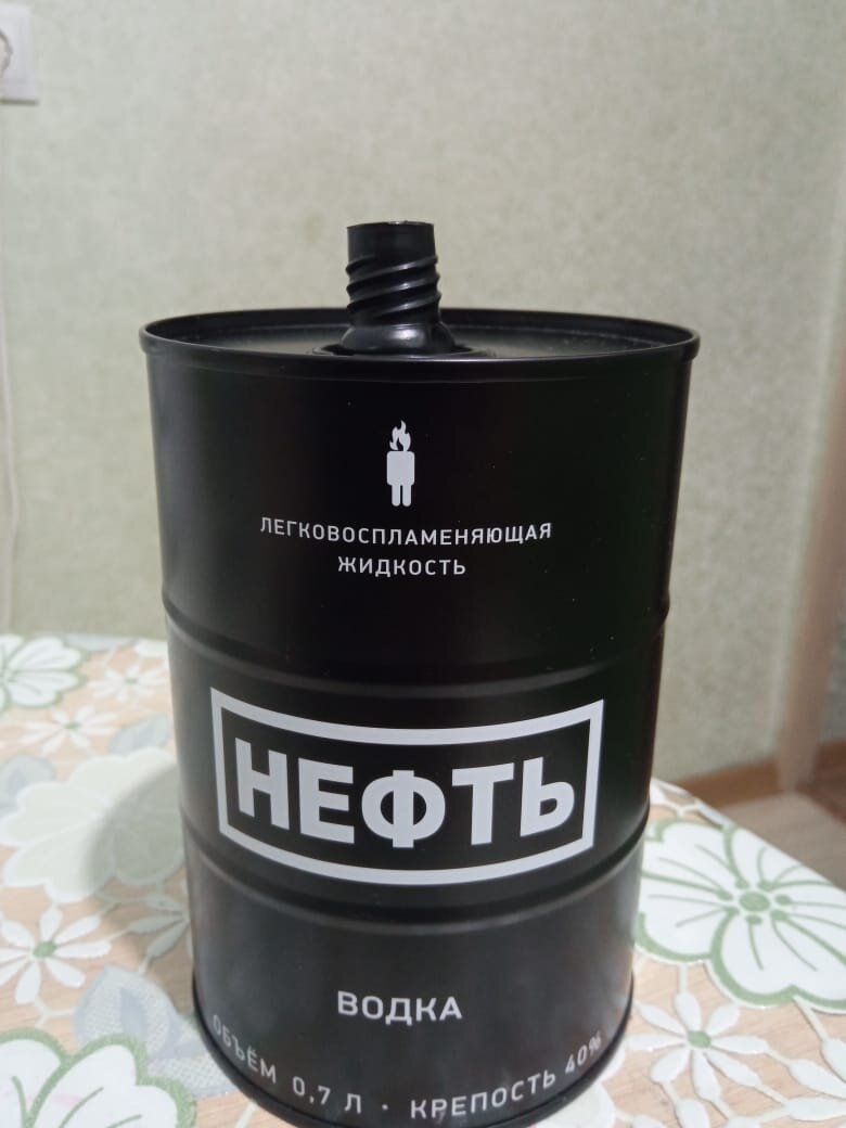 Водка Neft Black Barrel