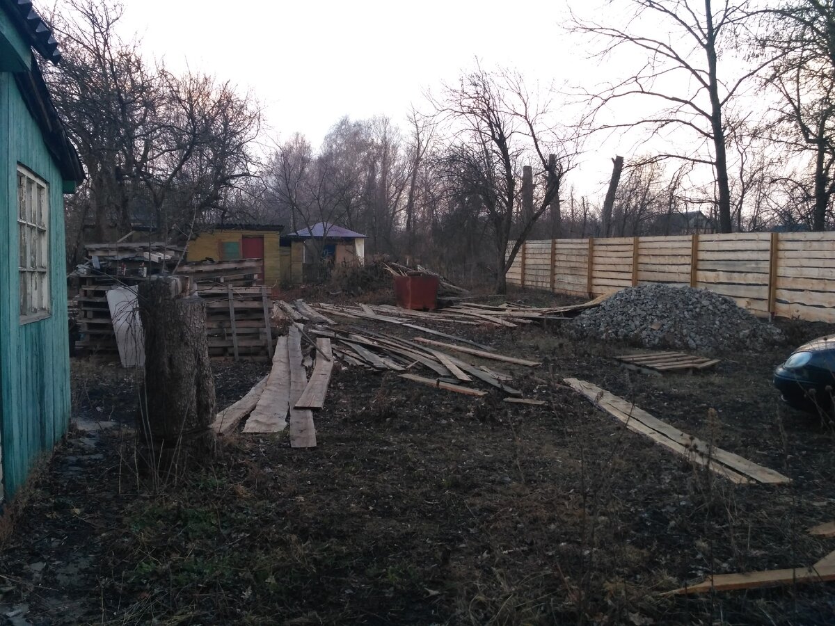 Бардак  на месте :) 