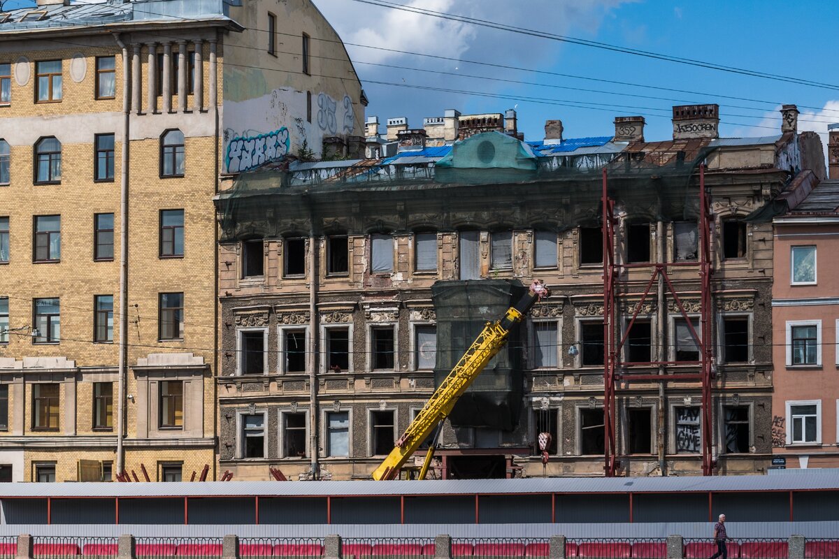 Объект нежилого фонда - нежилое помещение по адресу: Санкт-Петербург, наб. реки 