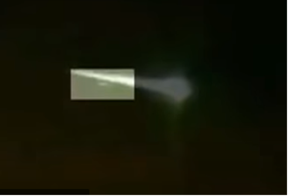 Догоняющий объект. Скрин из видео https://www.youtube.com/watch?v=R4Vm_AabHBI&t=19s\