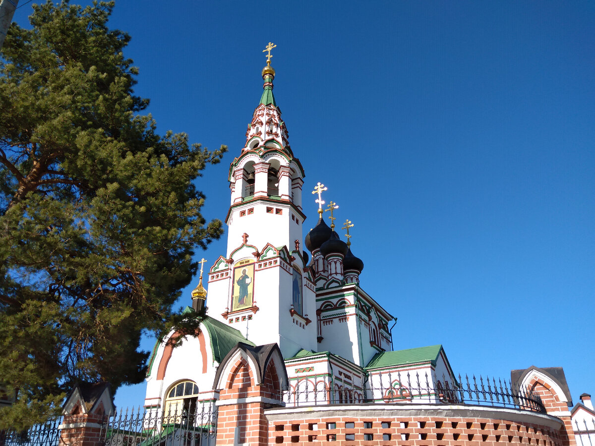 Россия. Московская область. Валищево. Храм Успения Пресвятой Богородицы