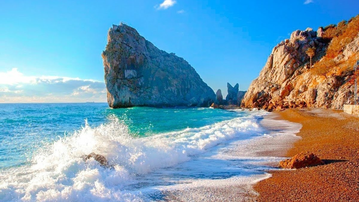 пляж дива симеиз. море дива. скала дива симеиз высота. дива (скала) скалы крыма. симеиз.