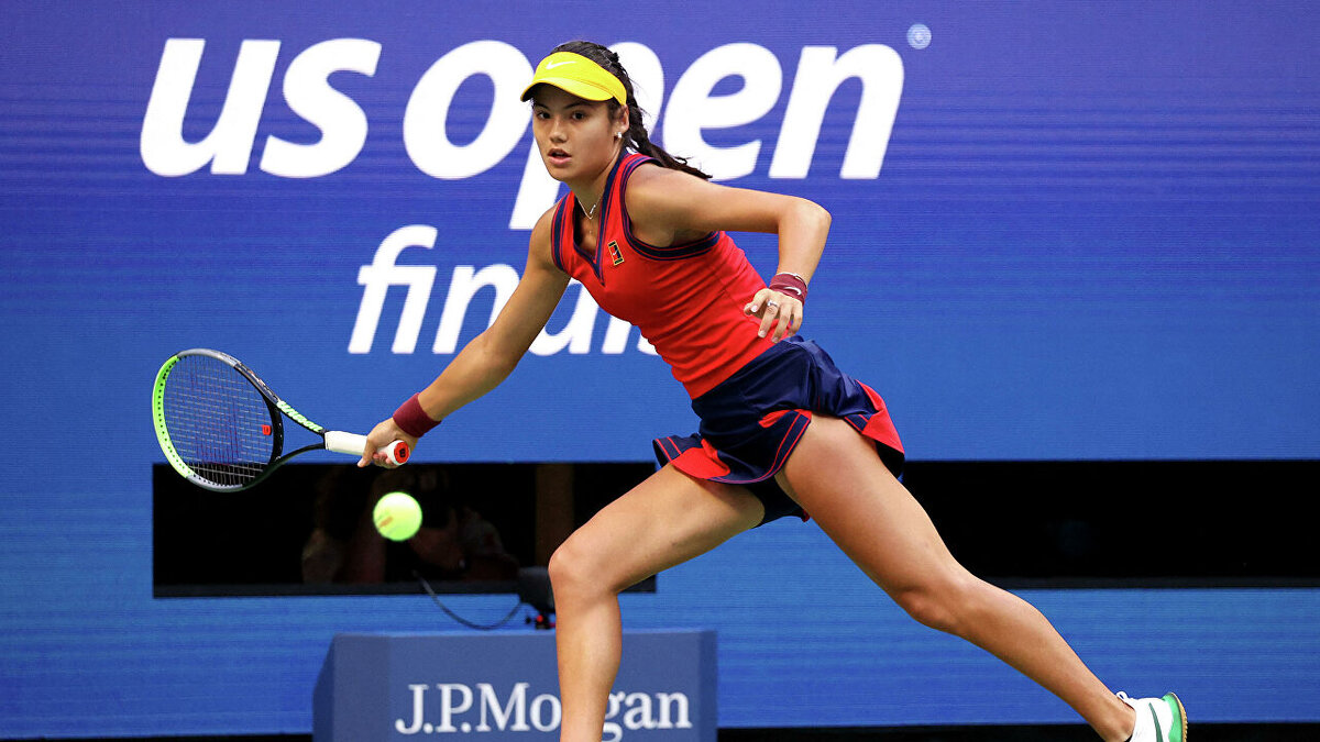 Эмма была неподражаема на корта в США.          фото: картинки  яндекса.                