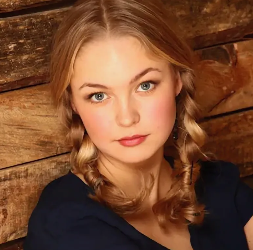 Елена Шилова 