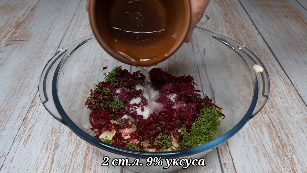 Маринованный чеснок - такое мало кто готовит, а зря. Нереально вкусная  закуска! (рецепт с видео) | Multipovar | Дзен