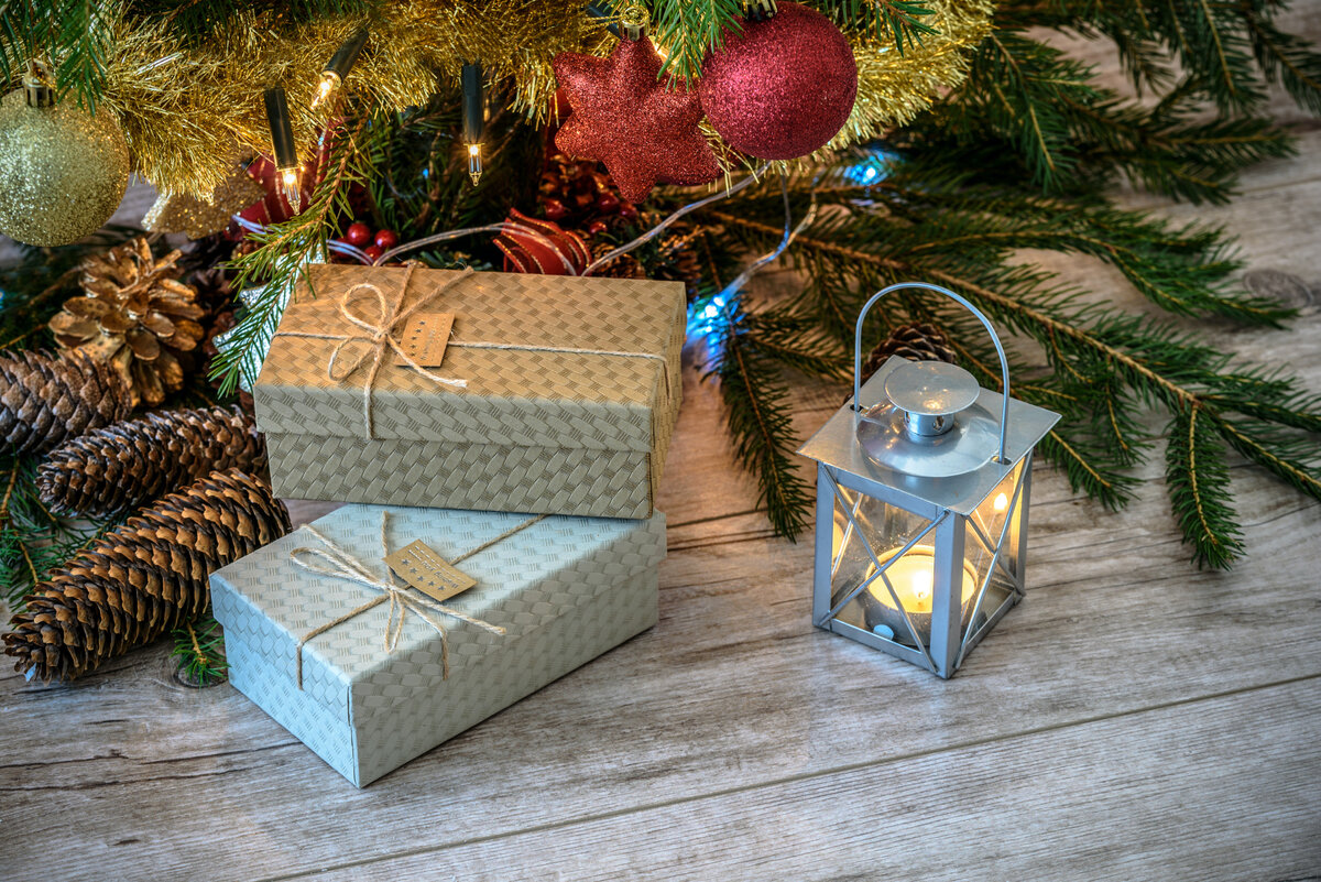 Как упаковать простой подарок в коробке?