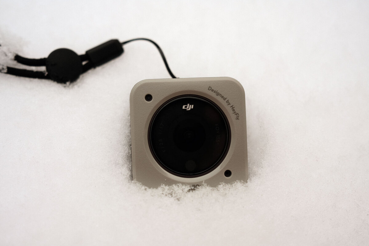 Экшн-камера DJI Action 2 в защитном чехле от SmallRig