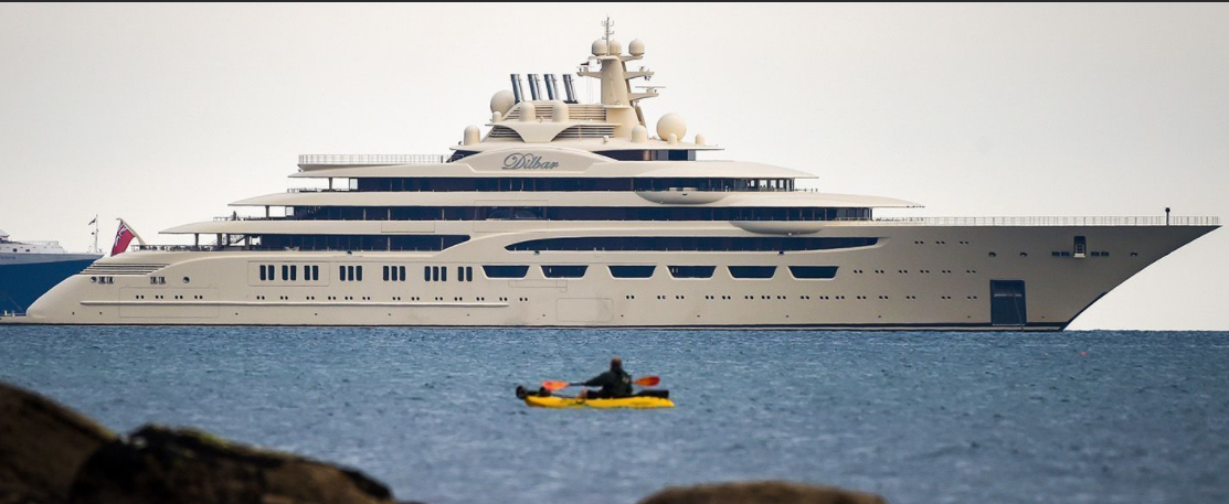 та самая яхта Усманова, фото: news.myseldon.com