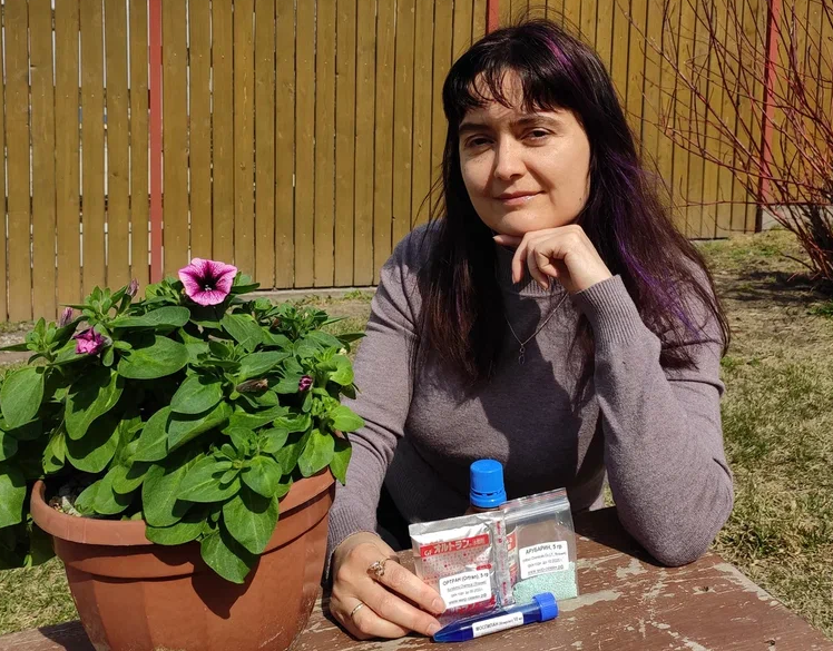 На фото японские препараты: Арубарин, Моспилан, Ортран. Эффективны от долгоносика.