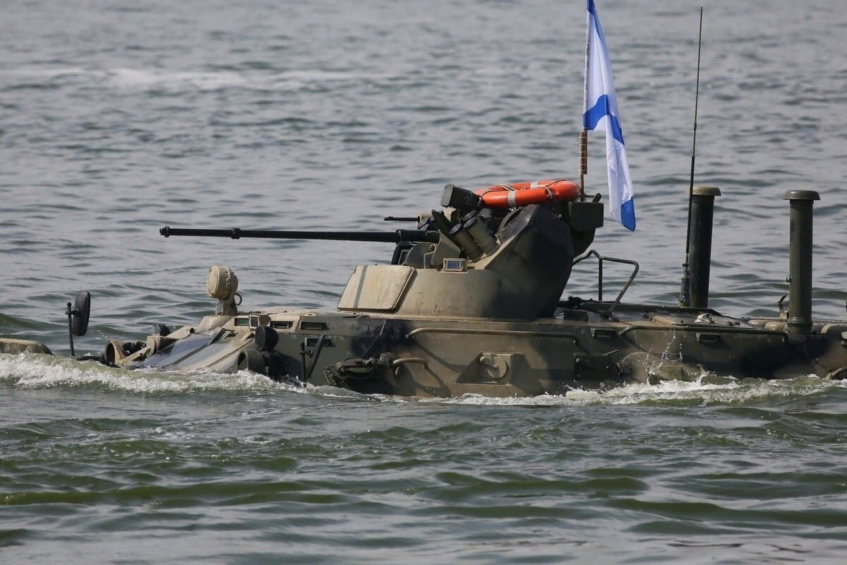 Проводятся учения войск в Калининградской области