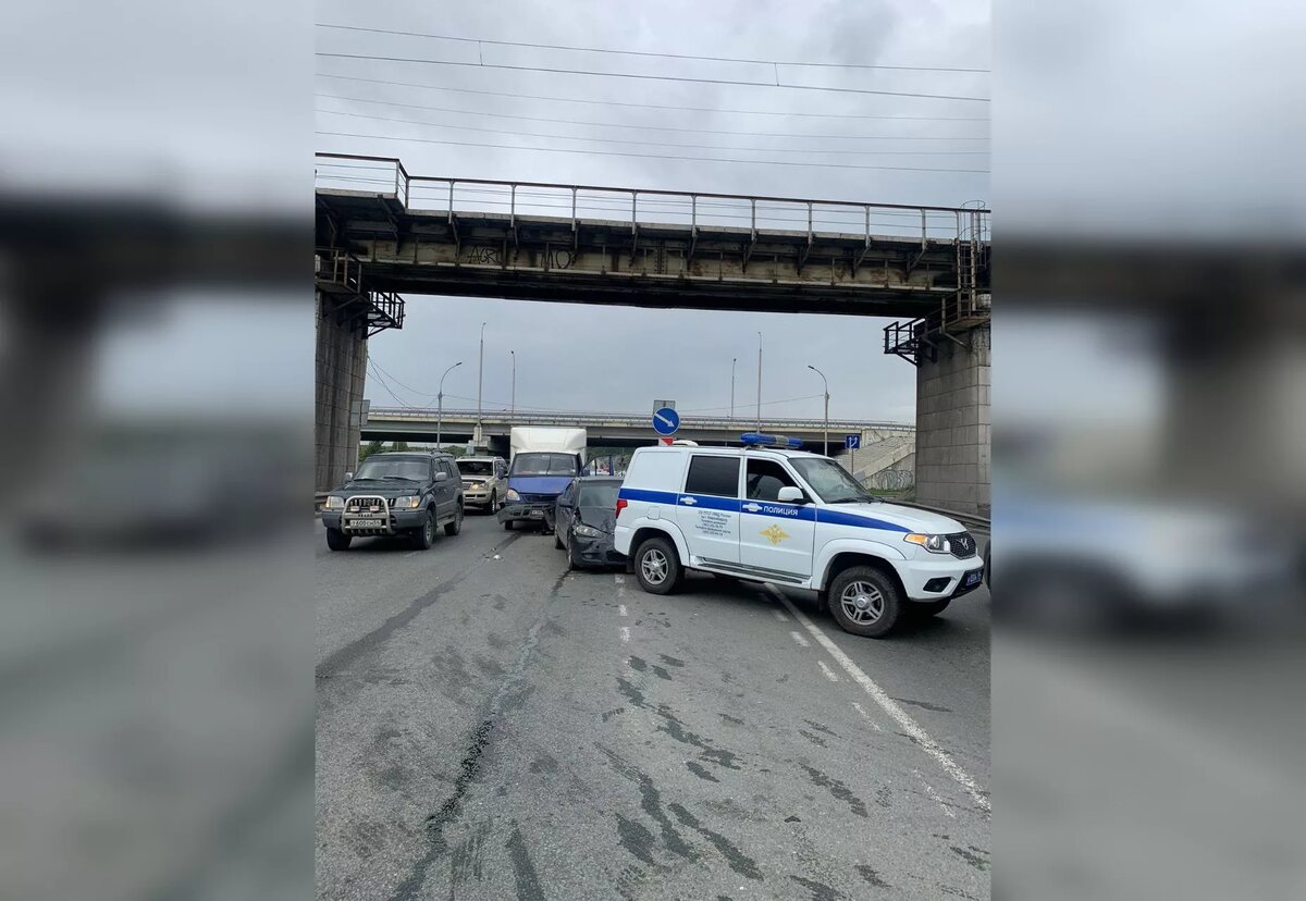 Сигнализации аварии установлены независимо
