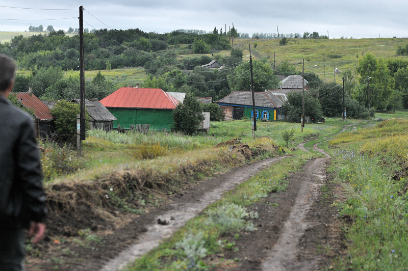 Полузаброшенная деревня в России, Воронежской области