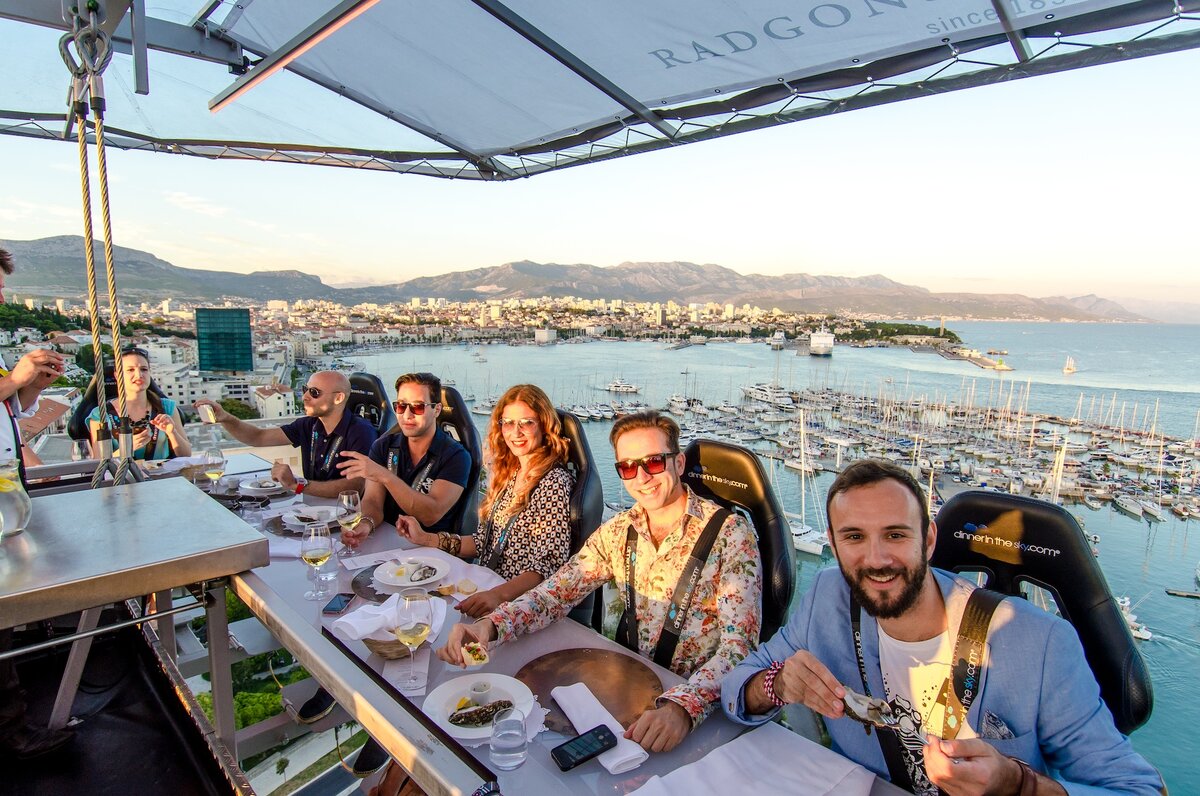 Ресторан «dinner in the Sky», Брюссель