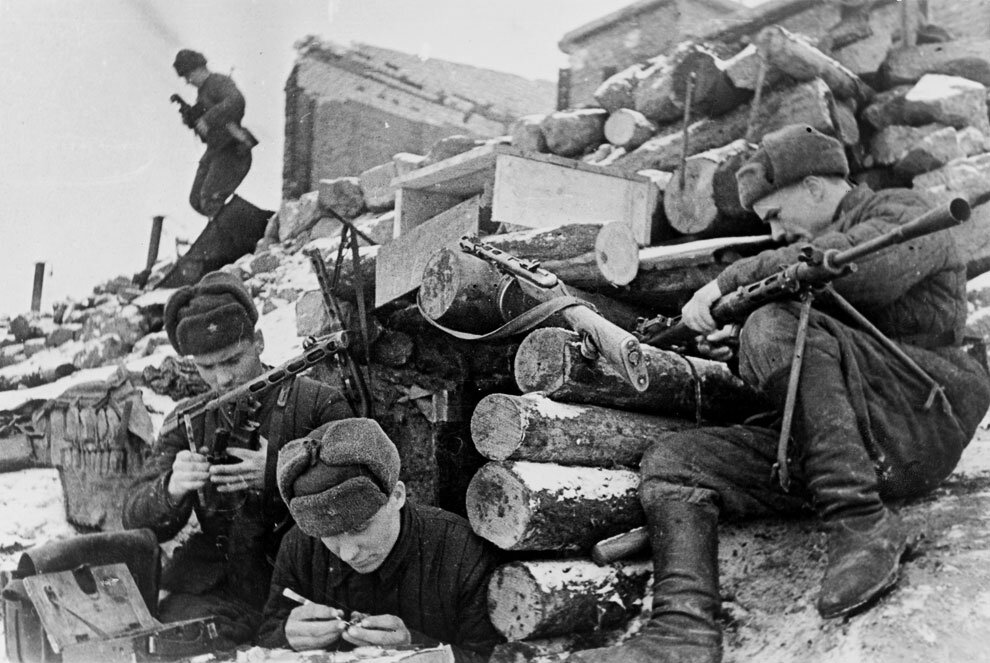 Стоять вов. Сталинградская битва 1942. Великая Отечественная война битва за Сталинград. Сталинградская битва (1942 - 1943 гг.). Битва за Сталинград 1942