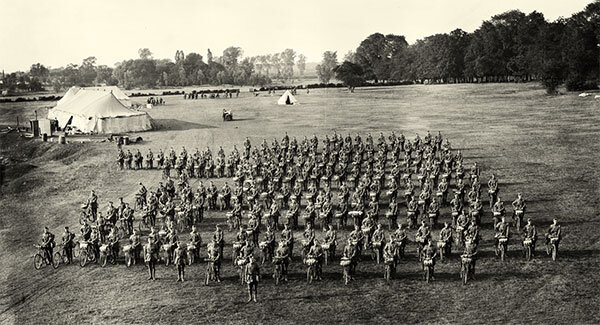 Британские самокатчики в 1910 году