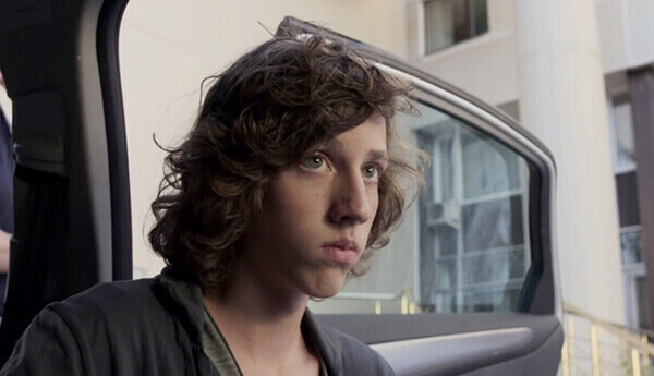 Иван, биологический сын Алексея и Лидии Ивановых