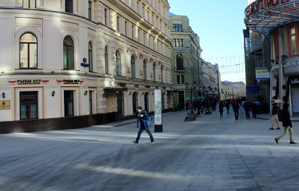 Никольская площадь Москва